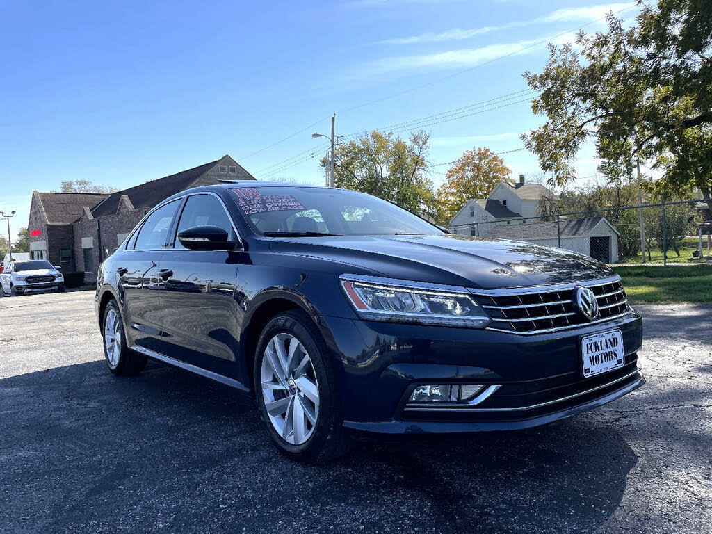 2018 Volkswagen Passat 2.0T SE FWD with Technology for sale in Keokuk, IA – photo 3