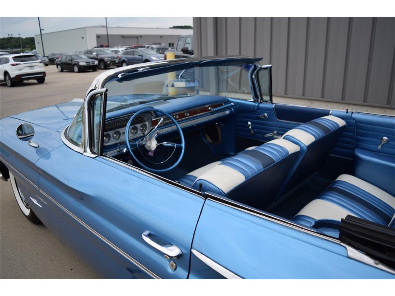 1960 Pontiac Bonneville for sale in Sioux City, IA – photo 5