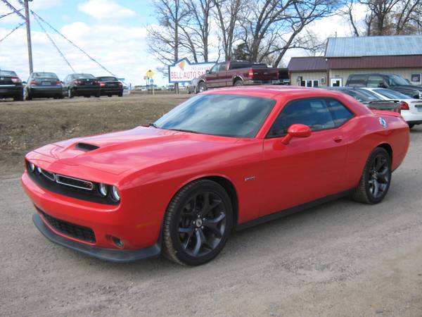 2019 DODGE CHALLENGER R/T – TORRED RED – HEMI – 3500 MILES for sale in Princeton, MN