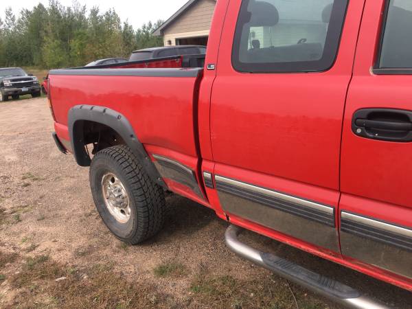 2001 Chevrolet Silverado 2500HD with 8 ft western plow - cars & for sale in Grasston, MN – photo 6