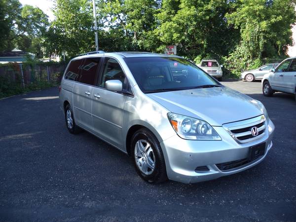 2007 Honda Odyssey EX-L 2 Owner,Leather, Sunroof, pwr doors, DVD 149k for sale in Saint Paul, MN – photo 3