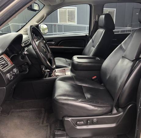 *LOADED*2009 CHEVY TAHOE *LTZ**3RD ROW* for sale in Carson City, NV – photo 9