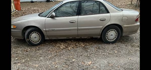 2000 Buick Century and 98 Blazer for sale in Other, MO – photo 2