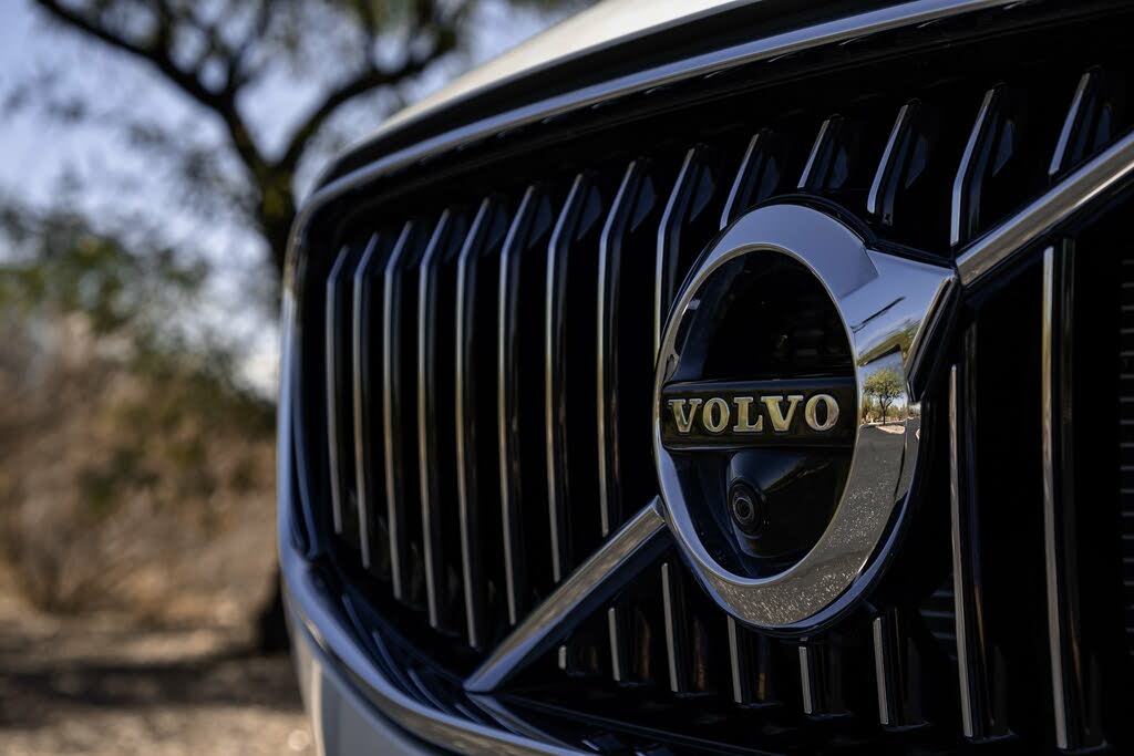2019 Volvo XC60 Hybrid Plug-in T8 Inscription eAWD for sale in Tucson, AZ – photo 3