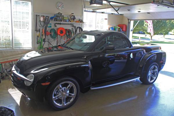 2005 Chevy SSR/5450 miles/Manual for sale in Maumee, IL – photo 2