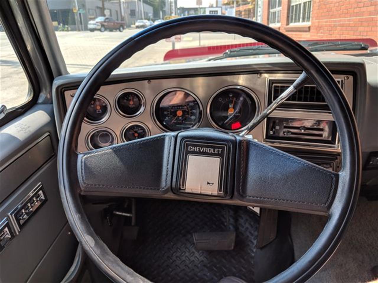 1988 Chevrolet Suburban for sale in Seattle, WA – photo 17