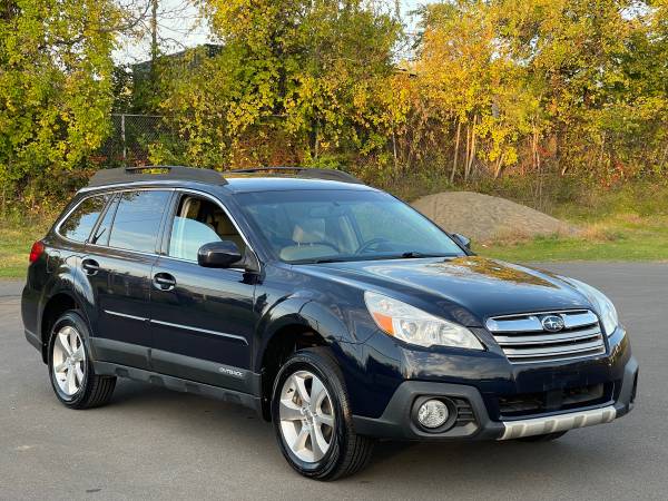 2014 Subaru Outback Limited AWD (01 Owner cleanCarfax) - cars & for sale in Cropseyville, NY – photo 2