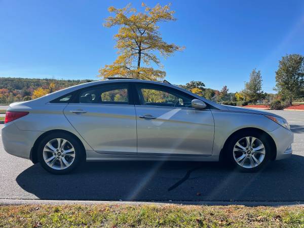 2012 hyundai sonata Limited! - - by dealer for sale in Northborough, MA – photo 7
