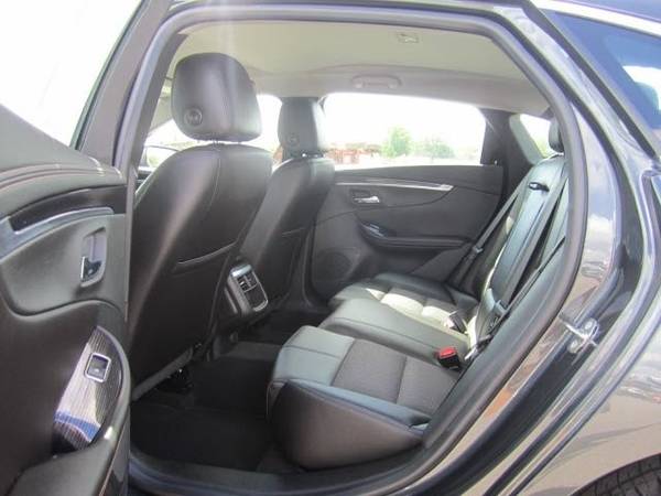 2018 Chevy Chevrolet Impala LT sedan Nightfall Gray Metallic for sale in Van Buren, AR – photo 6