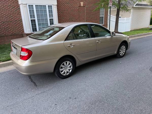 2004 Toyota Camry, No Accident, Leather Seat, Very Beautiful Camry for sale in Germantown, District Of Columbia – photo 3