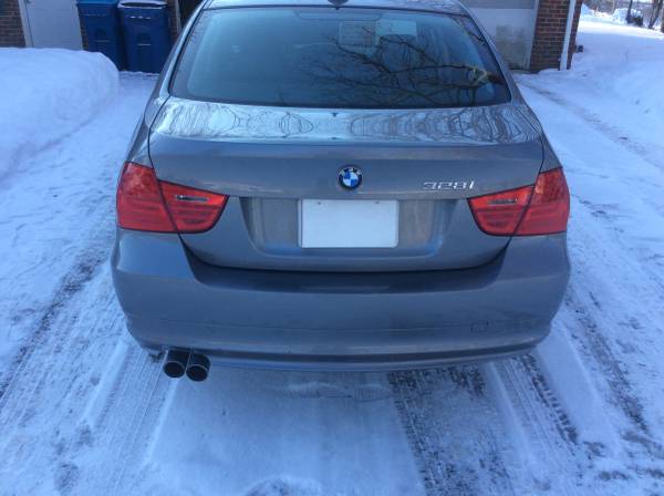 2009 BMW 328 i xdrive stick shift for sale in Wickliffe, OH – photo 3