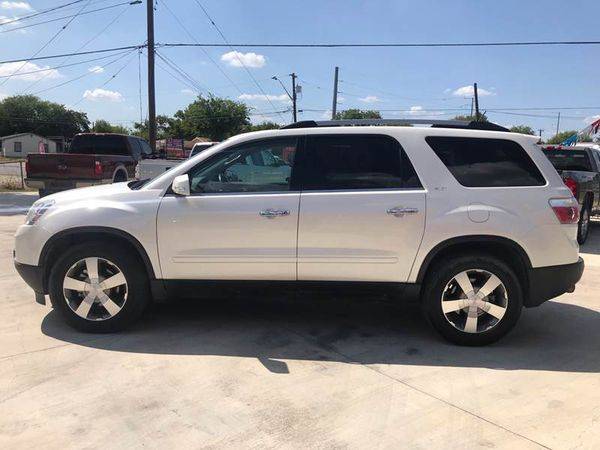 2012 GMC Acadia SLT 2 4dr SUV EVERYONE IS APPROVED! for sale in San Antonio, TX – photo 4