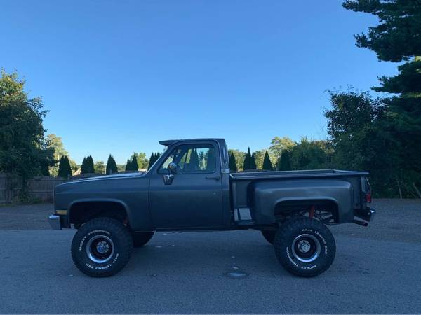 1983 Chevy K10 Stepside Lifted for sale in East Derry, NH – photo 5