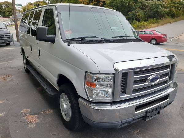 2011 Ford E-350 10 Passenger Van 1 Owner Clean Carfax!! for sale in Cranston, RI – photo 3