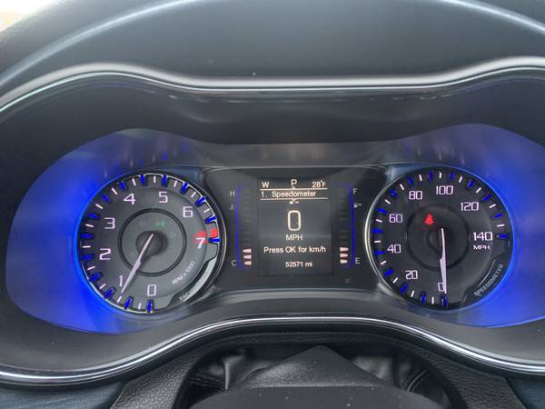 2015 CHRYSLER 200S! HEATED LEATHER! TOUCH SCREEN! REMOTE STARTER!! -... for sale in N SYRACUSE, NY – photo 15
