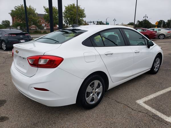 2017 Chevrolet Cruze LS for sale in Wichita, KS – photo 5