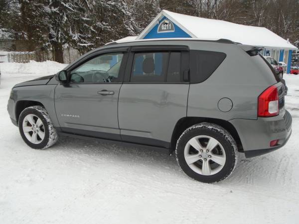 2012 JEEP COMPASS LATITUDE 4X4 LOW MILES - - by dealer for sale in Kalamazoo, MI – photo 7