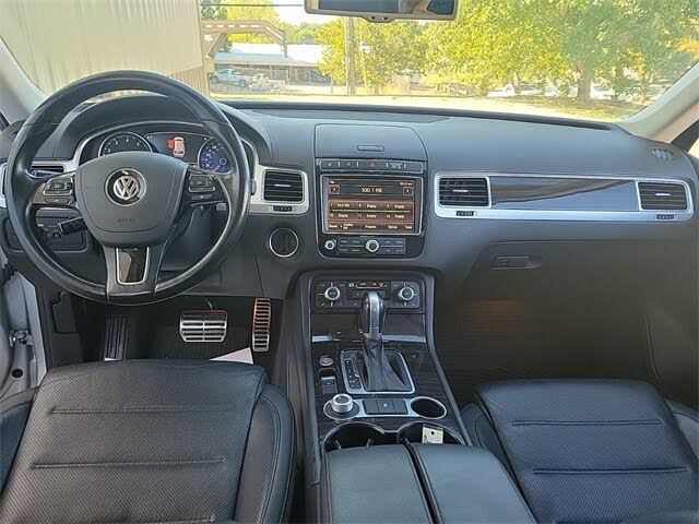 2016 Volkswagen Touareg AWD TDI Executive for sale in Jefferson City, MO – photo 9