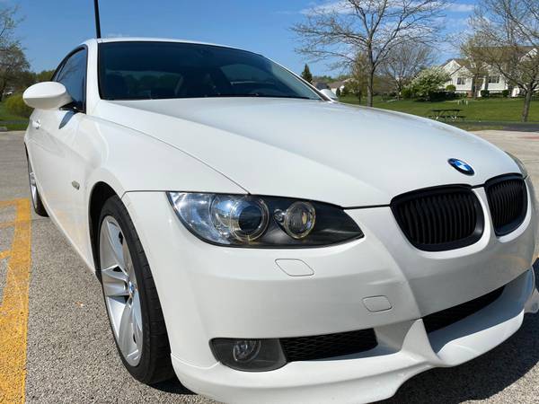 Low Mileage Manual 2009 BMW 335i for sale in Glendale Heights, IL – photo 6