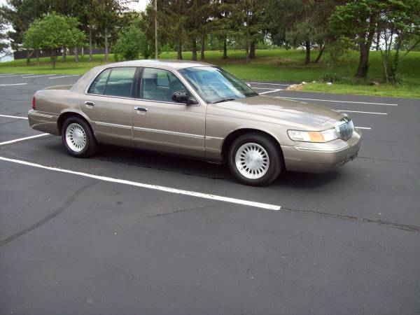 2001 MERCURY GRAND MARQUIS !!! for sale in FRANKLIN, IN – photo 3