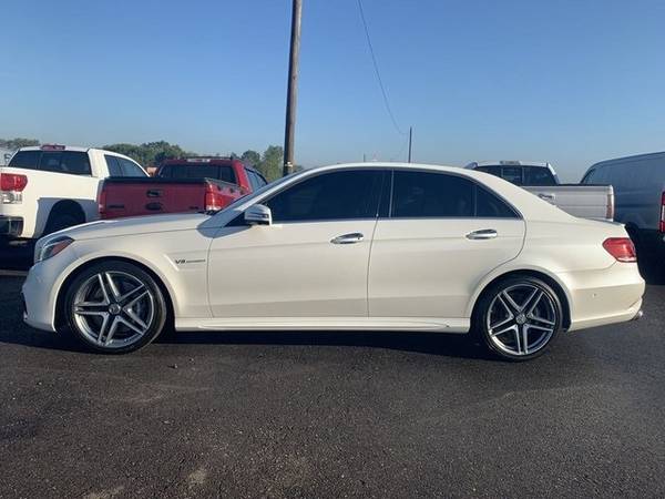2014 Mercedes-Benz E 63 AMG 4MATIC Navi Pano BiTurbo 550HP We Finance for sale in Canton, PA – photo 4
