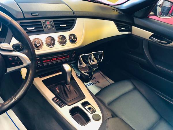 2009 BMW Z4 EXTRA CLEAN INSIDE OUT HARD TOP FULLY SERVICED for sale in Bellingham, MA – photo 19
