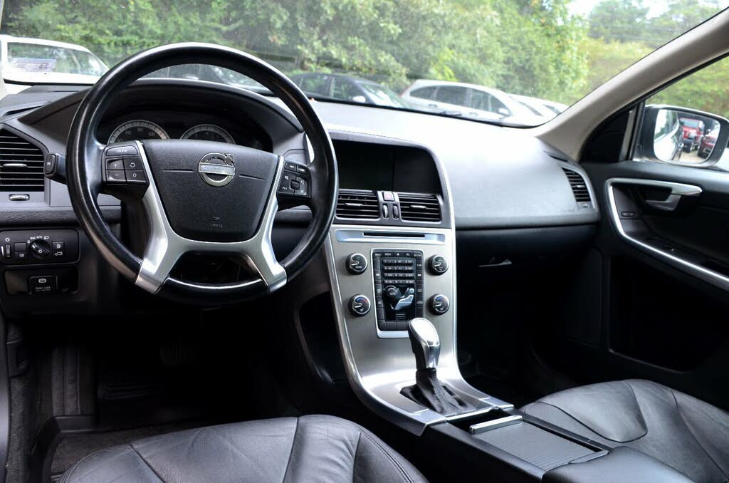 2013 Volvo XC60 3.2 Premier for sale in Virginia Beach, VA – photo 13