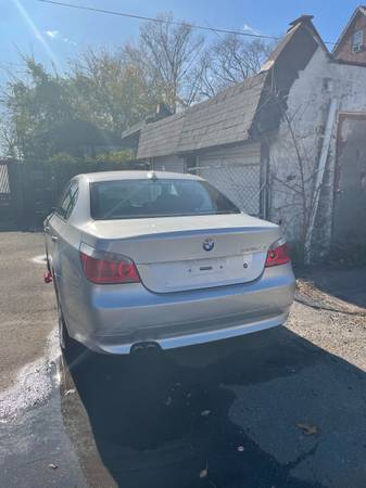 BMW 525xi Price Negotiable - cars & trucks - by owner - vehicle... for sale in Jamaica, NY – photo 3
