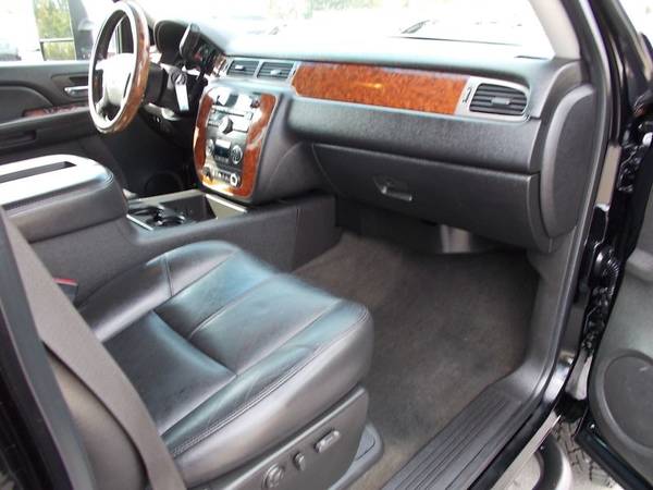 2008 *Chevrolet* *Silverado* *3500HD* *DRW* LTZ for sale in Shelbyville, TN – photo 20