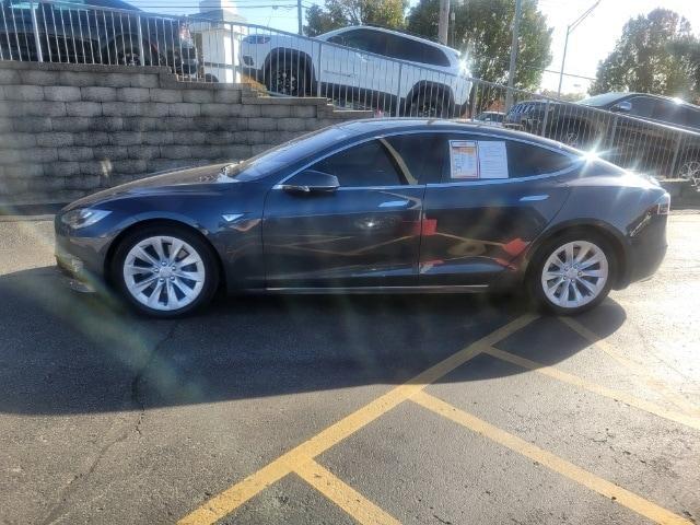 2016 Tesla Model S 90D for sale in Gladstone, MO – photo 3