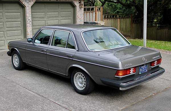 1985 Mercedes-Benz 300D Turbodiesel - - by dealer for sale in Lake Oswego, OR – photo 2