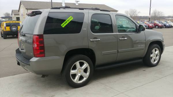**4X4**2007 Chevrolet Tahoe 4WD 4dr 1500 LTZ for sale in Chesaning, MI – photo 4