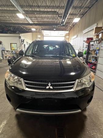2007 Mitsubishi Outlander AWD 4dr XLS - - by dealer for sale in Rome, NY – photo 4