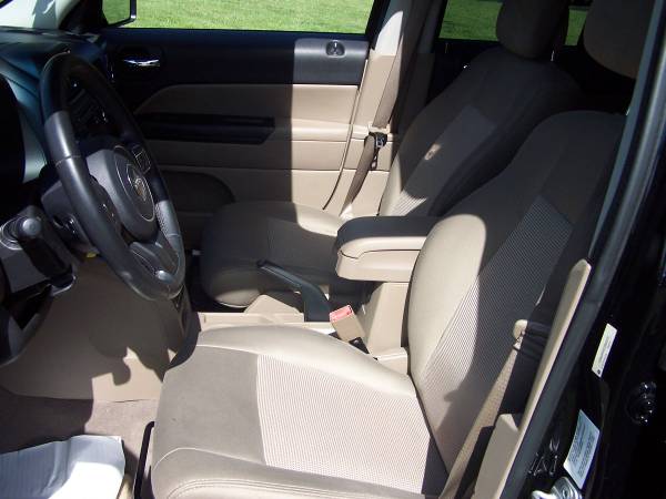 2012 Jeep Patriot Latitude 4x4 for sale in Mills River, NC – photo 7