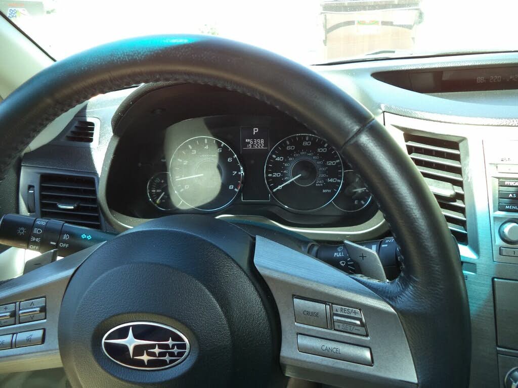 2010 Subaru Outback 2.5i Premium for sale in Grand Rapids, MI – photo 19