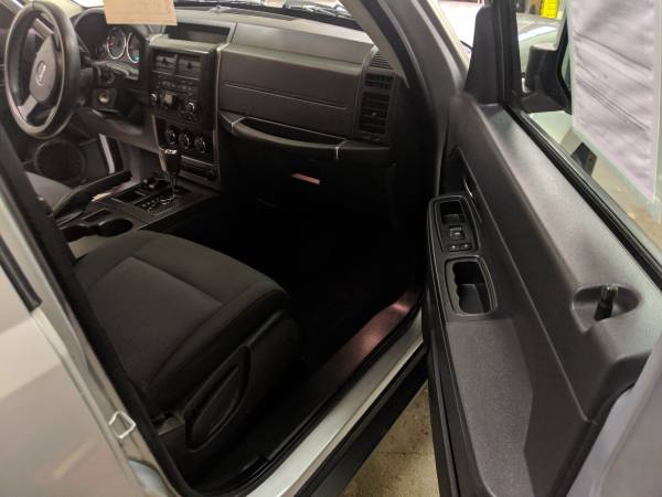 2009 Jeep Liberty Sport 4x4 clean serviced NYSI & warranty for sale in ADAMS CENTER, NY – photo 11