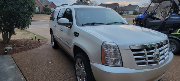 2011 Cadillac Escalade ESV - 108, 400 miles - - by for sale in Jackson, MS – photo 2