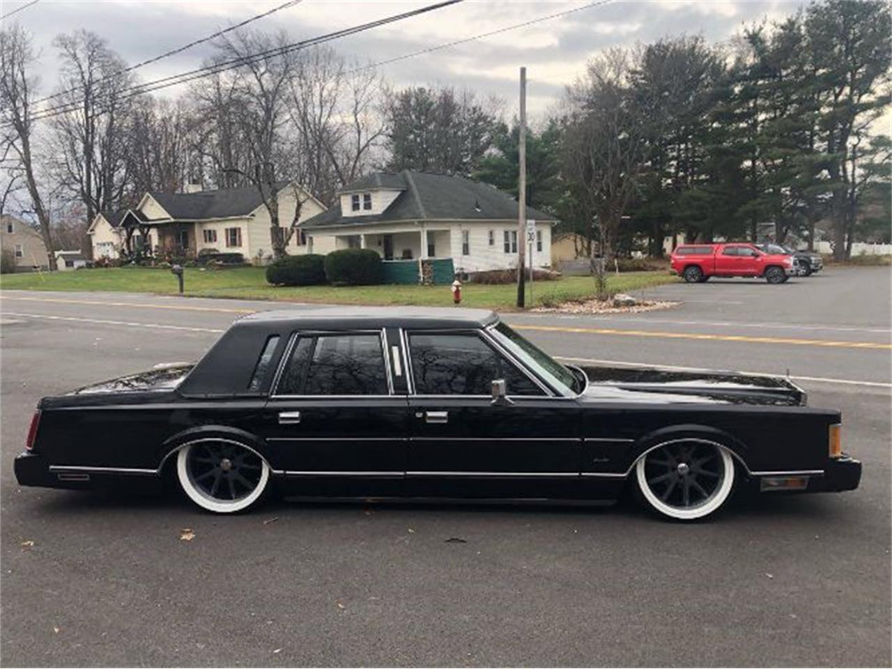 1989 Lincoln Town Car for sale in Cadillac, MI – photo 16