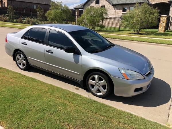 Selling my 2007 Honda Accord for sale in McKinney, TX – photo 3