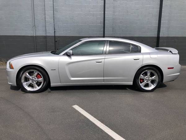 Silver 2012 Dodge Charger R/T Max 4dr Sedan Traction Control for sale in Lynnwood, WA – photo 2