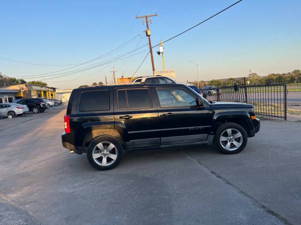 2011 JEEP PATRIOT 4x4 - - by dealer - vehicle for sale in Grand Prairie, TX – photo 17