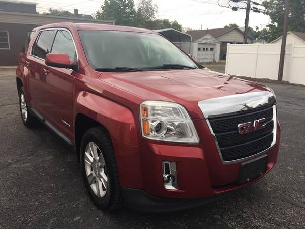2013 GMC TERRAIN EASY FINANCING AVAILALBLE 90 DAY 4500 MILE WARRANTY for sale in New Carlisle, OH