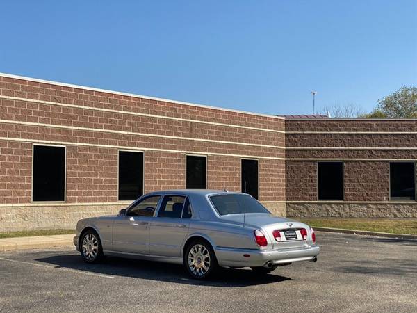 2005 Bentley Arnage R - The Ultimate Bentley - LOW Miles only 29k for sale in Madison, WI – photo 9