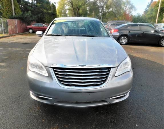 2014 Chrysler 200 LX *Sooo Nice! 30 MPG!* CALL/TEXT! - cars & trucks... for sale in Portland, OR – photo 3