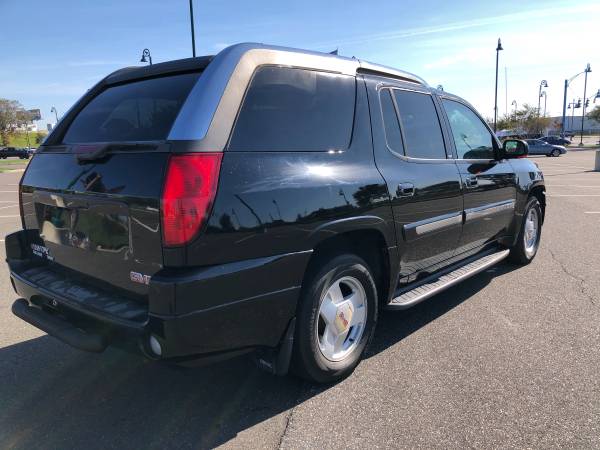 2004 GMC envoy XUV 130k miles - cars & trucks - by owner - vehicle... for sale in Bridgeport, NY – photo 4
