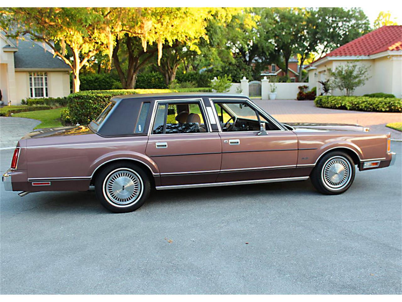 Lincoln town car 1989