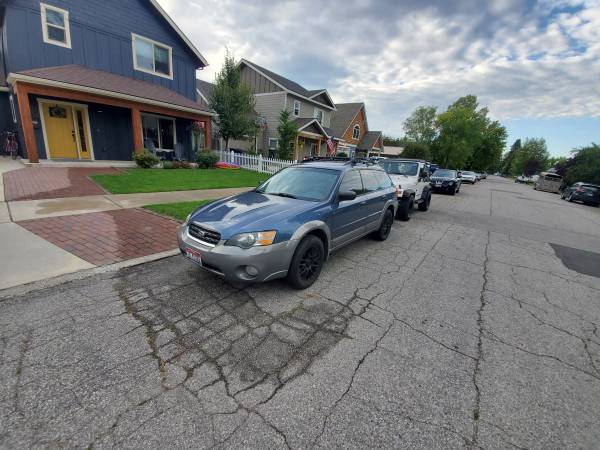 *2005 Subaru Outback AWD w/ Thule car top carrier for sale in Spokane, WA – photo 2