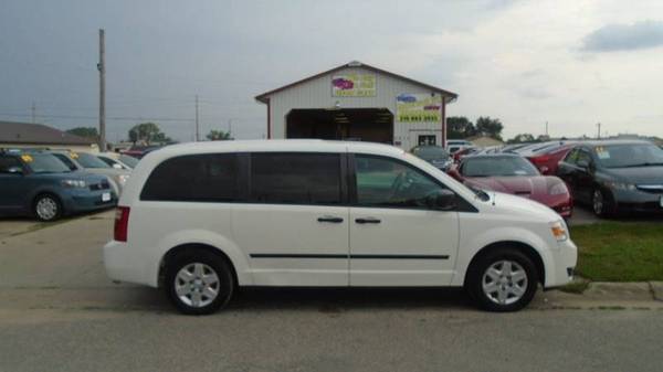 08 dodge caravan 117,000 miles local trade $4999 **Call Us Today For... for sale in Waterloo, IA