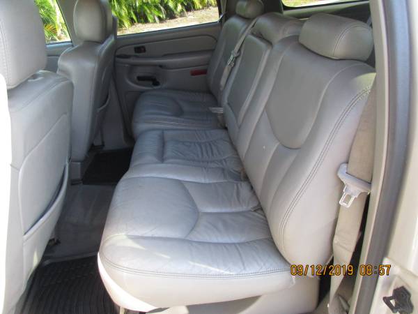 2004 CHEVY SUBURBAN LT ***3RD ROW SEATING*** for sale in Sarasota, FL – photo 14