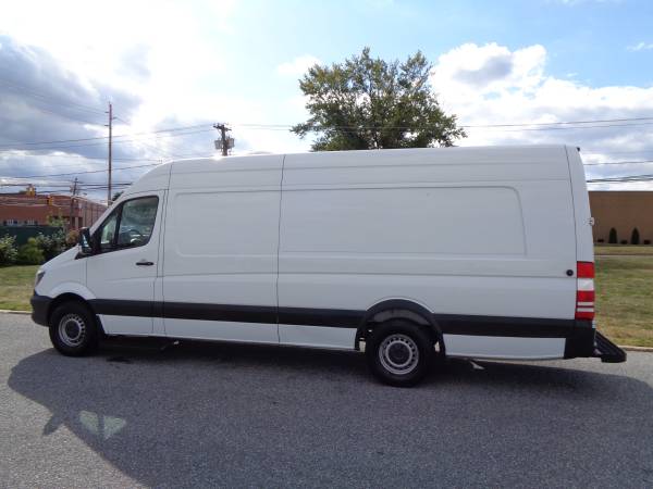 2014 MERCEDES-BENZ SPRINTER HIGH TOP 2500 EXTENDED! CLEAN, 1-OWNER!! for sale in Palmyra, PA – photo 12